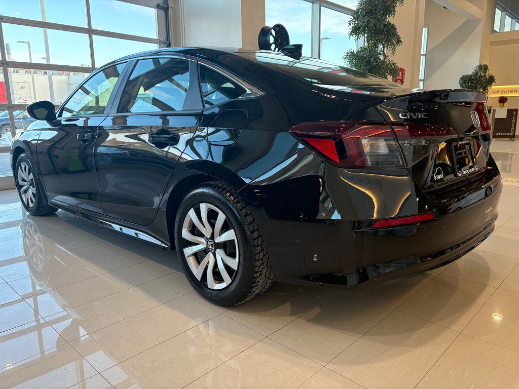 Honda Civic Sedan LX 2026 à Montréal, Québec - 4 - w1024h768px