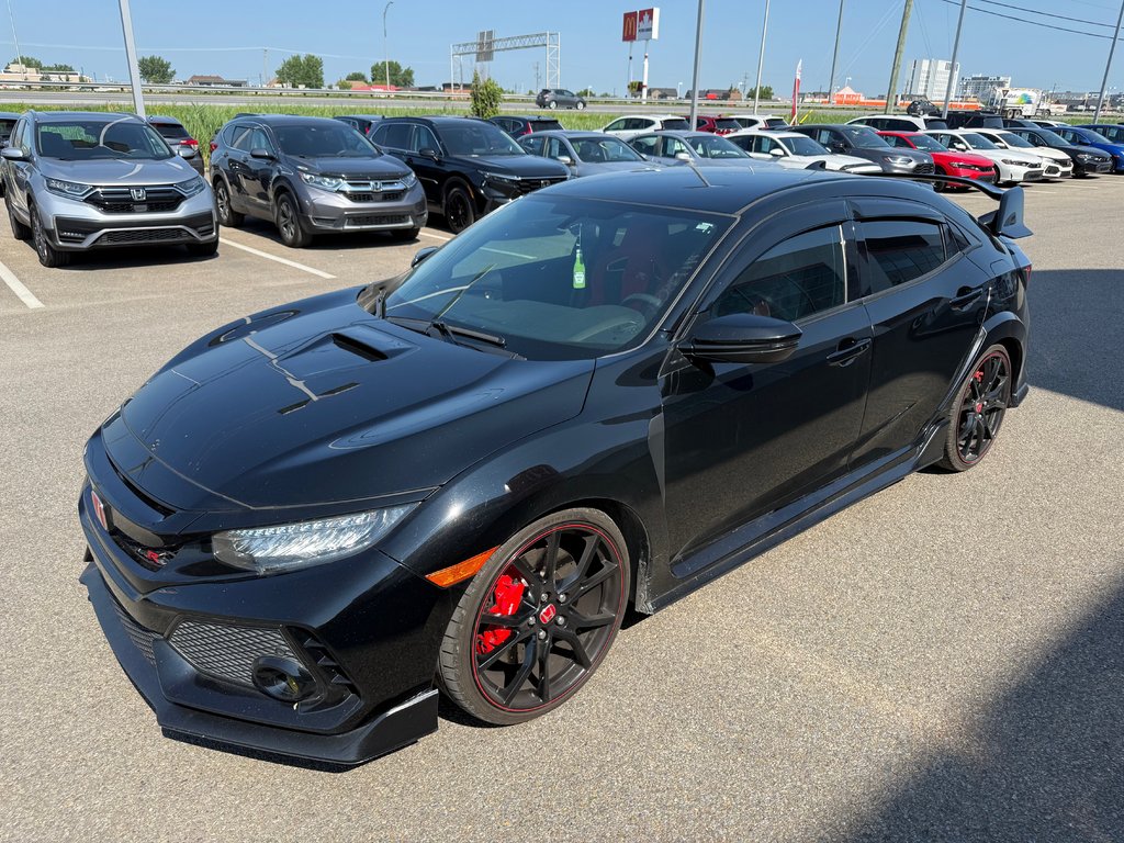 Honda Civic Type R JAMAIS ACCIDENTÉ/TRÈS BAS KILOMÉTRAGES 2017 à Lachenaie, Québec - 1 - w1024h768px