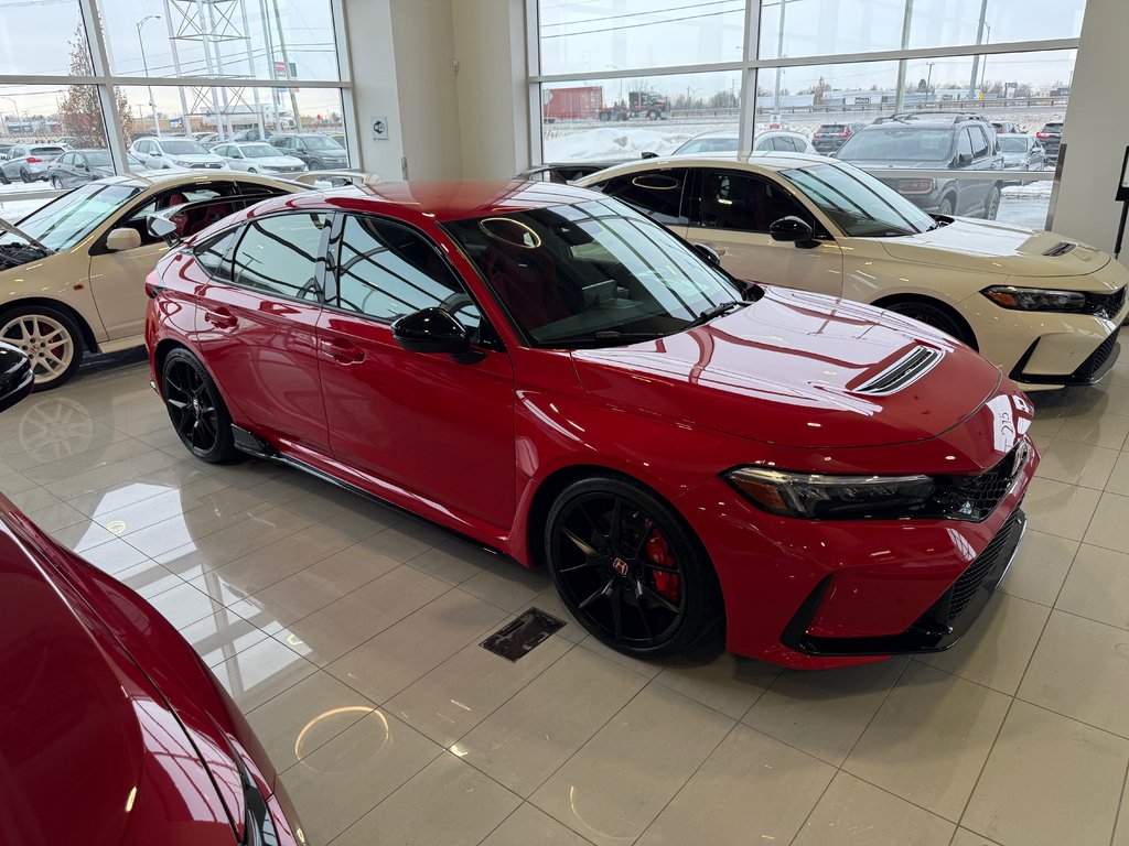 Honda Civic Type R  2025 à Lachenaie, Québec - 7 - w1024h768px