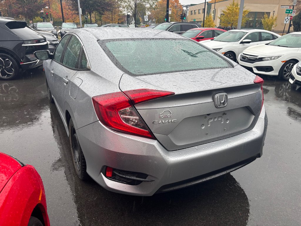 2016 Honda Civic LX in , Quebec - 4 - w1024h768px