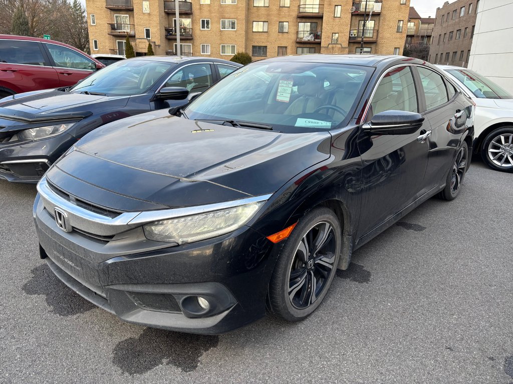 2017  Civic Touring in Montréal, Quebec - 1 - w1024h768px