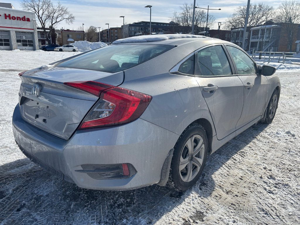 2017 Honda Civic LX in Montréal, Quebec - 3 - w1024h768px