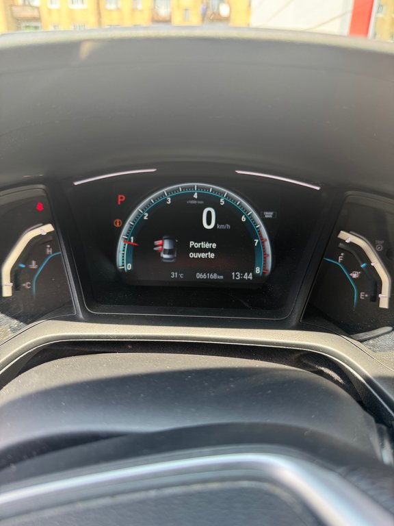 Honda Civic LX 2017 à , Québec - 5 - w1024h768px