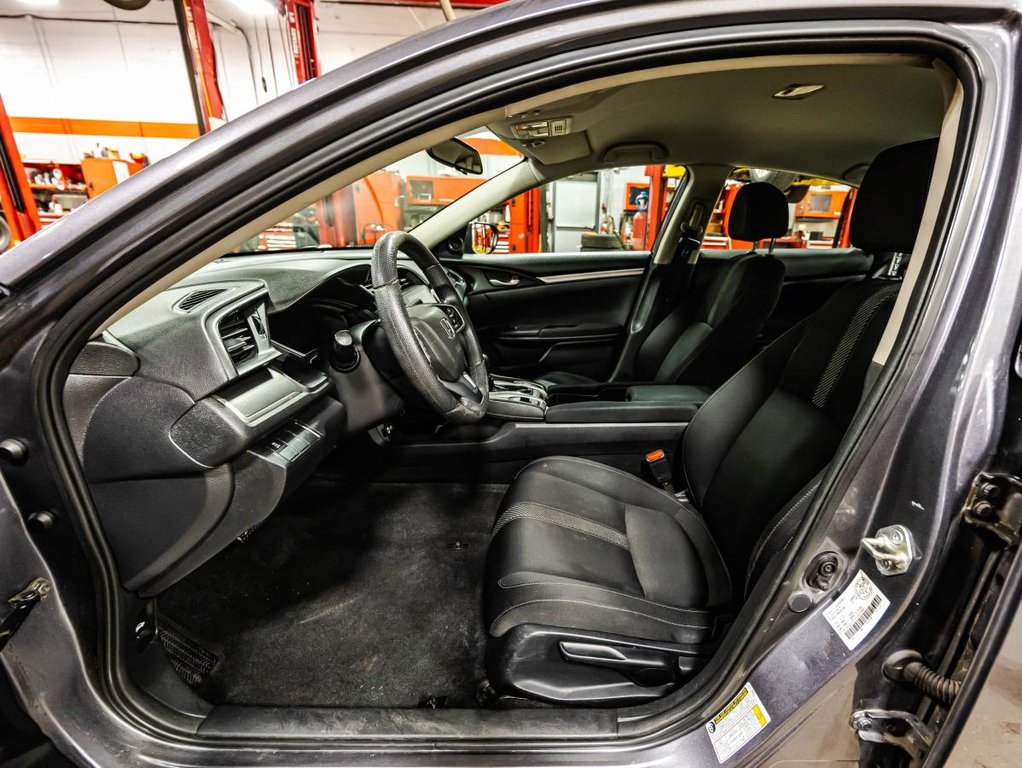 2018 Honda Civic LX  JAMAIS ACCIDENTÉ I GARANTIE 10 ANS 200 000 KM* I CARPLAY SIEGES CHAUFFANTS in , Quebec - 18 - w1024h768px