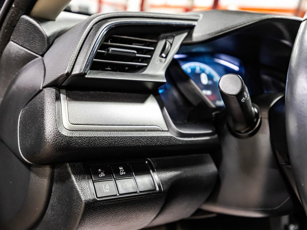 2018 Honda Civic SE 65 000 KM I SEULEMENT I DEMARREUR /SIEGES CHAUFFANTS I GARANTIE 10 ANS 200 000 KM* in , Quebec - 21 - w1024h768px