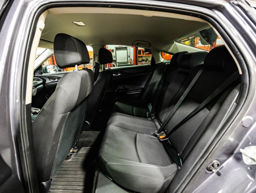 2018 Honda Civic SE 65 000 KM I SEULEMENT I DEMARREUR /SIEGES CHAUFFANTS I GARANTIE 10 ANS 200 000 KM* in , Quebec - 14 - w1024h768px