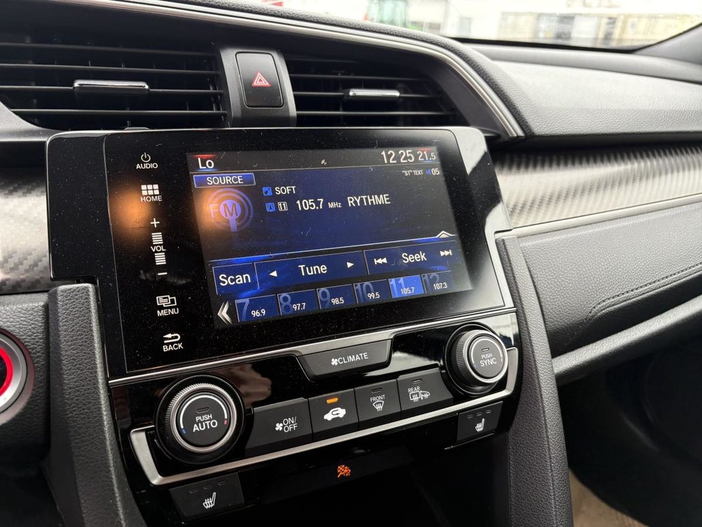 2018 Honda Civic Sport  TOIT OUVRANT I MAGS I CARPLAYI DEMARREUR I SIEGES CHAUFFANTS I CAMERA in , Quebec - 11 - w1024h768px