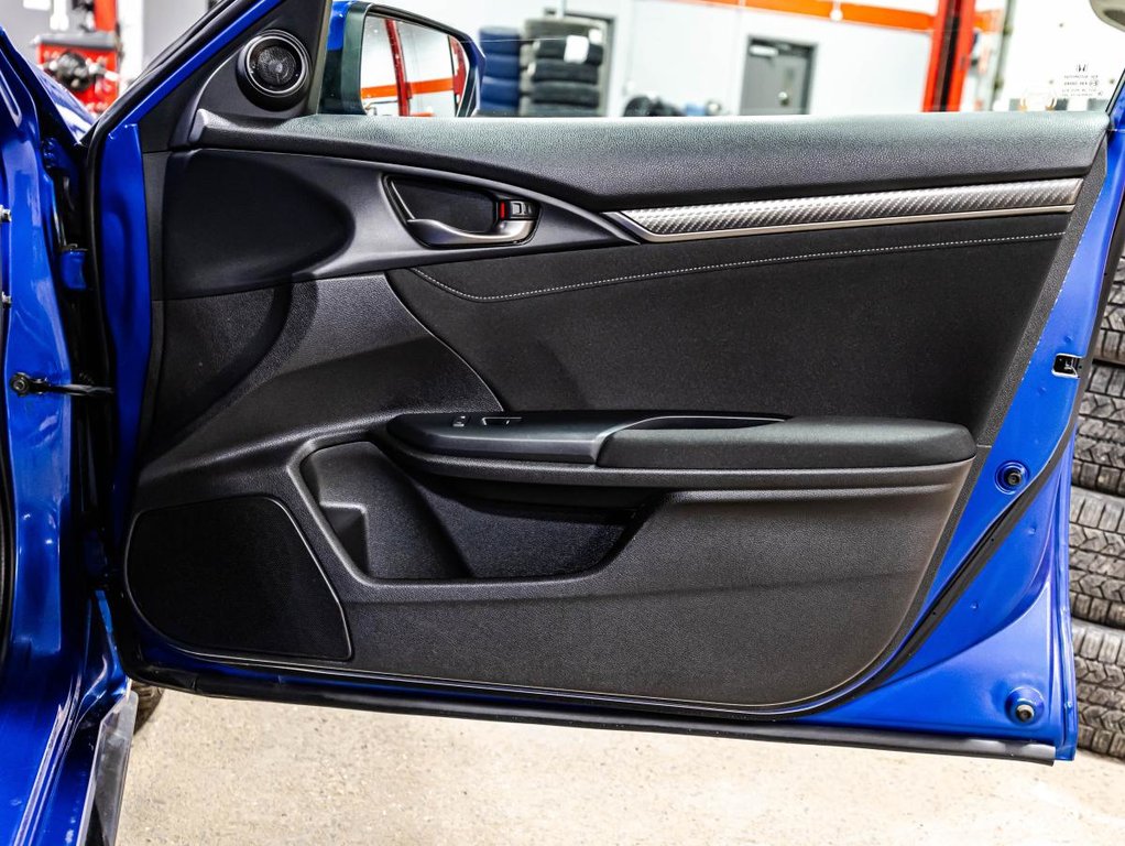 2018 Honda Civic Sport  TOIT OUVRANT I MAGS I CARPLAYI DEMARREUR I SIEGES CHAUFFANTS I CAMERA in , Quebec - 17 - w1024h768px