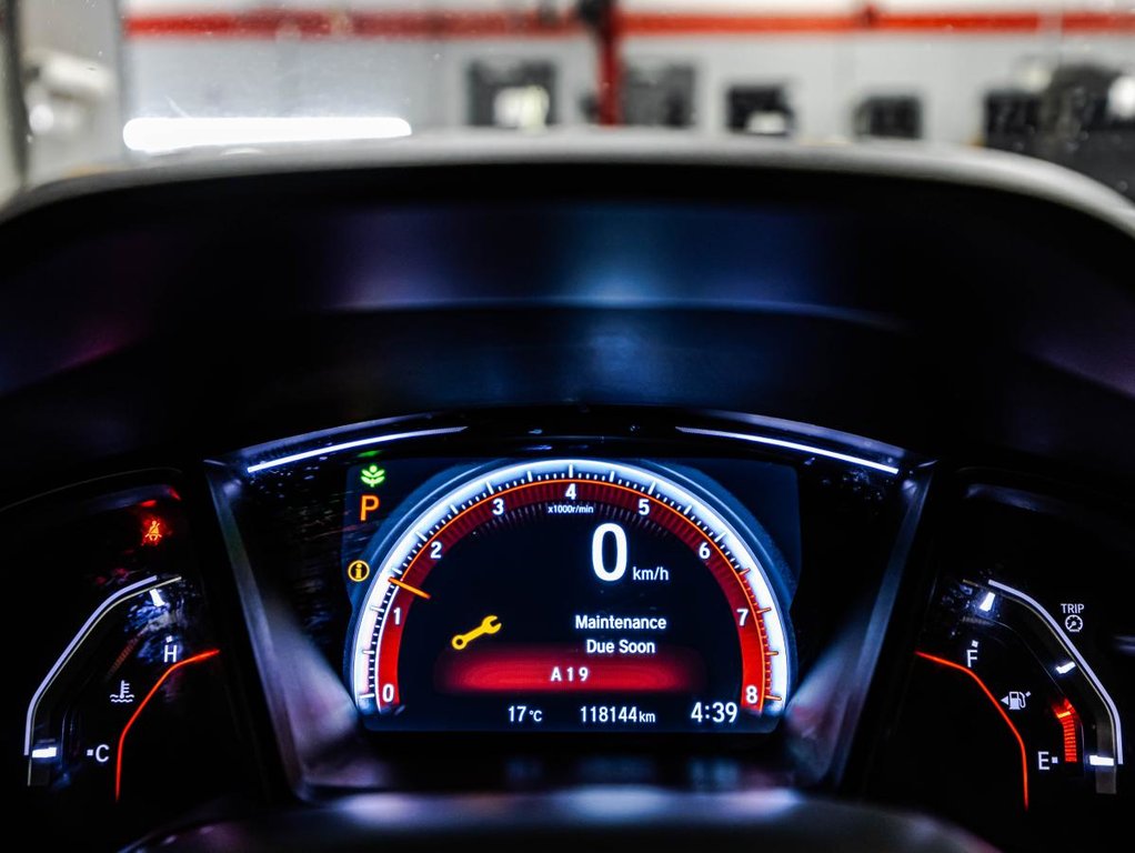 2018 Honda Civic Sport  TOIT OUVRANT I MAGS I CARPLAYI DEMARREUR I SIEGES CHAUFFANTS I CAMERA in , Quebec - 24 - w1024h768px