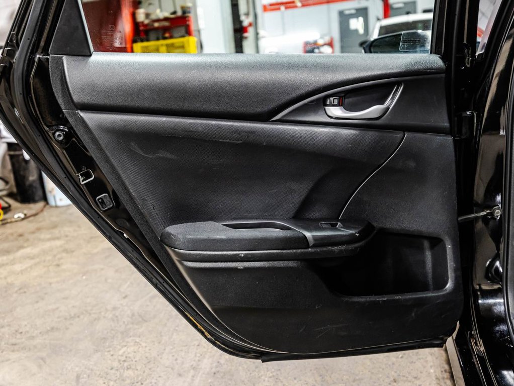 Honda Civic LX GARANTIE 10 ANS 200 000 KM I CARPLAY I SIEGES CHAUFFANTS I CAMERA I BLUETOOTH 2018 à , Québec - 12 - w1024h768px