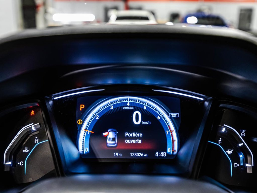 Honda Civic LX GARANTIE 10 ANS 200 000 KM I CARPLAY I SIEGES CHAUFFANTS I CAMERA I BLUETOOTH 2018 à , Québec - 22 - w1024h768px