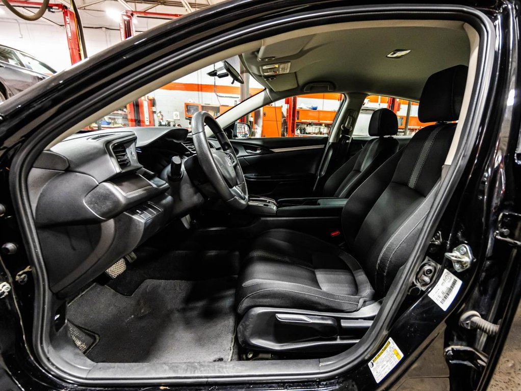 Honda Civic LX GARANTIE 10 ANS 200 000 KM I CARPLAY I SIEGES CHAUFFANTS I CAMERA I BLUETOOTH 2018 à , Québec - 18 - w1024h768px