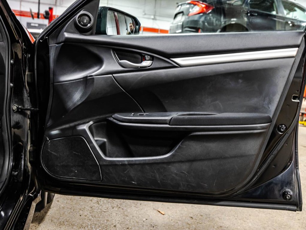 Honda Civic LX GARANTIE 10 ANS 200 000 KM I CARPLAY I SIEGES CHAUFFANTS I CAMERA I BLUETOOTH 2018 à , Québec - 16 - w1024h768px