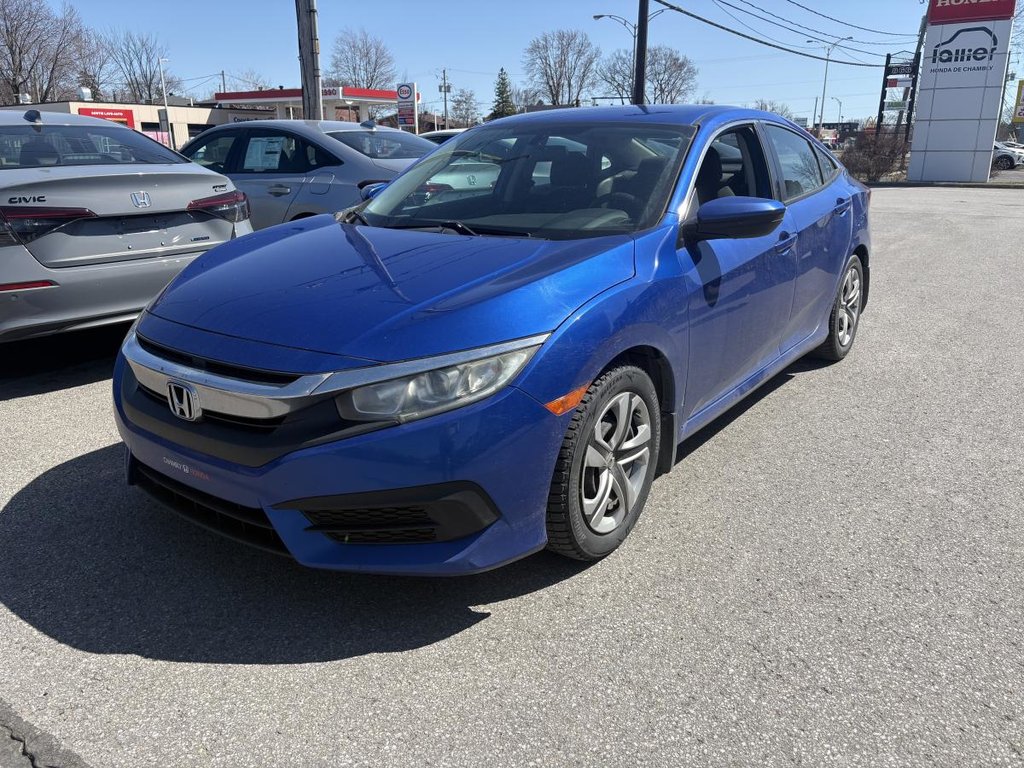 Honda Civic LX 1 PROPRIO I SIGES CHAUFFANTS I CARPLAY I BLUETOOTH I CAMERA 2018 à Montréal, Québec - 1 - w1024h768px