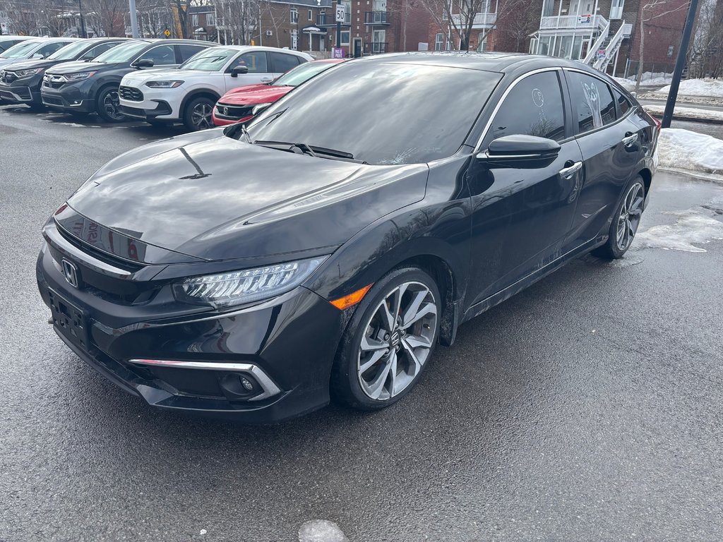 Honda Civic Touring 2019 à Montréal, Québec - 1 - w1024h768px