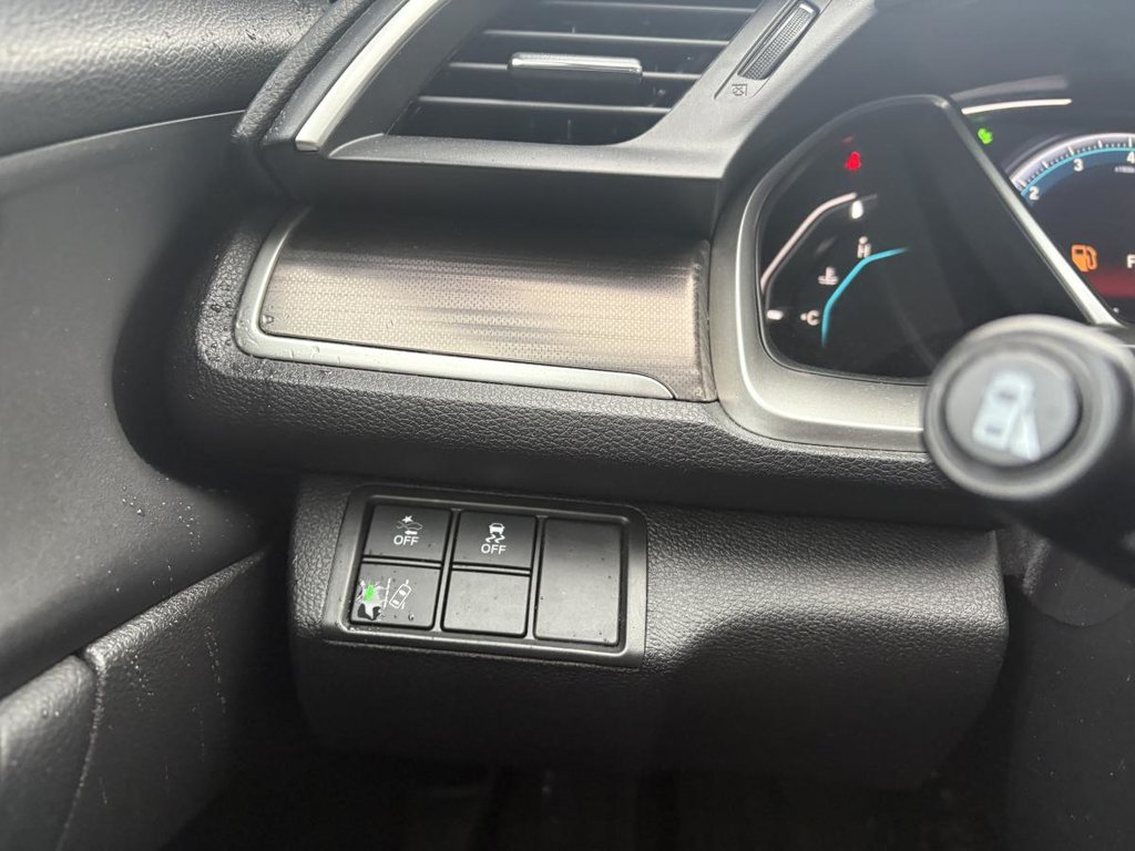 Honda Civic Touring CUIR I TOIT OUVRANT I MAGS I DEMARREUR I CARPLAY 2019 à , Québec - 9 - w1024h768px