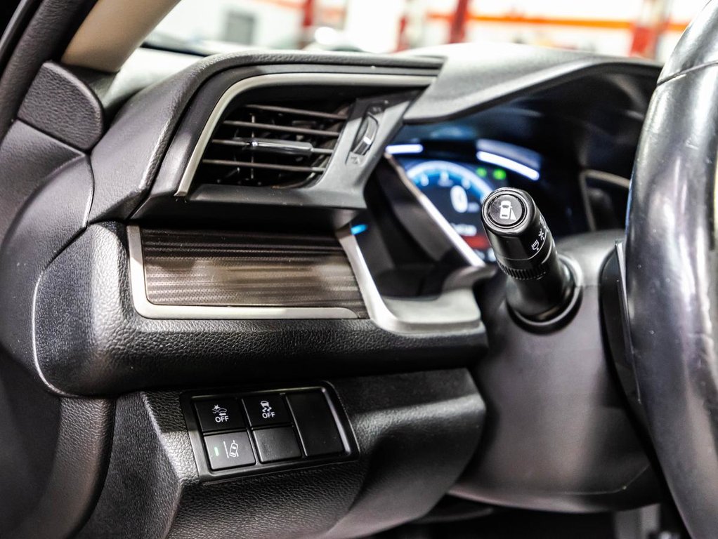 Honda Civic Touring CUIR I TOIT OUVRANT I MAGS I DEMARREUR I CARPLAY 2019 à , Québec - 22 - w1024h768px