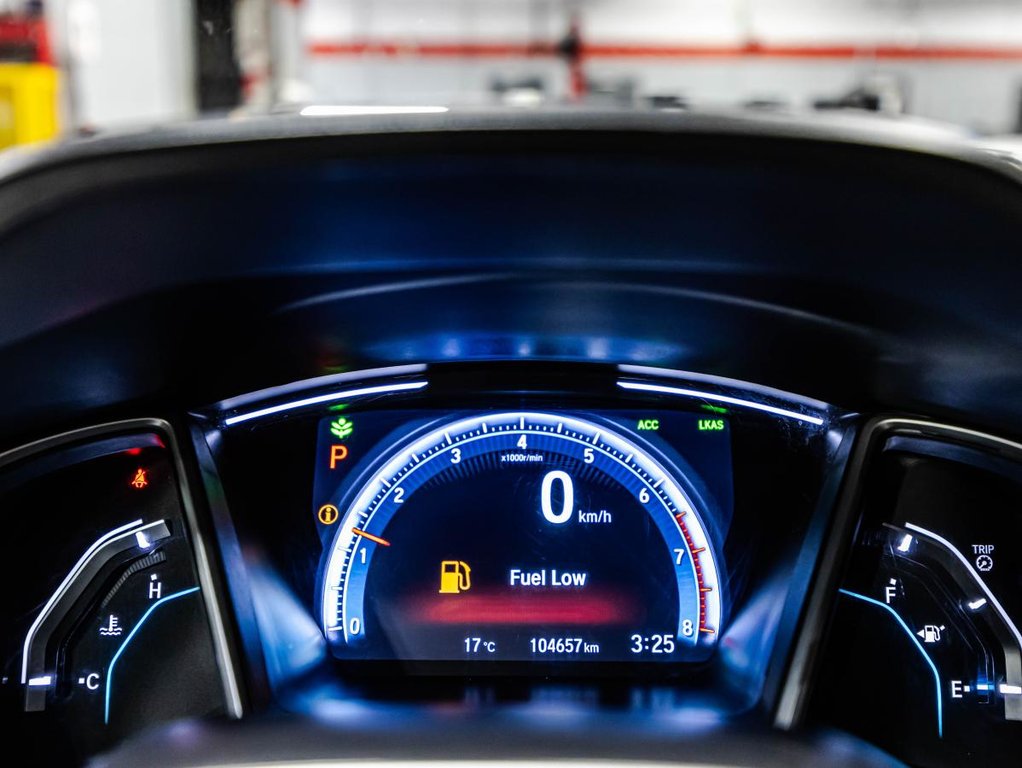 Honda Civic Touring CUIR I TOIT OUVRANT I MAGS I DEMARREUR I CARPLAY 2019 à , Québec - 24 - w1024h768px
