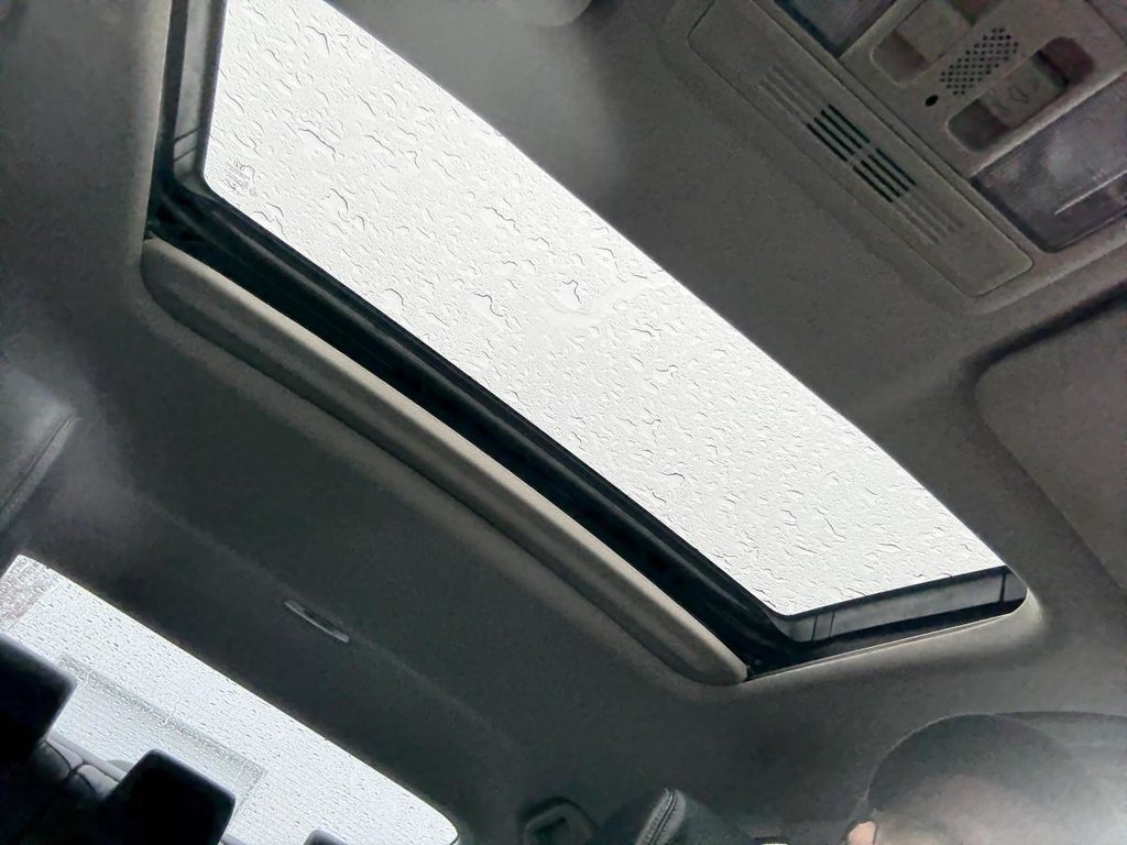 Honda Civic Touring CUIR I TOIT OUVRANT I MAGS I DEMARREUR I CARPLAY 2019 à , Québec - 11 - w1024h768px