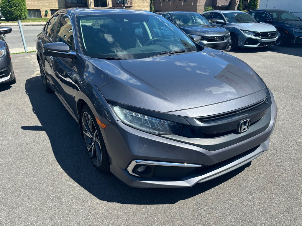 Honda Civic Touring 2020 à Montréal, Québec - 2 - w1024h768px