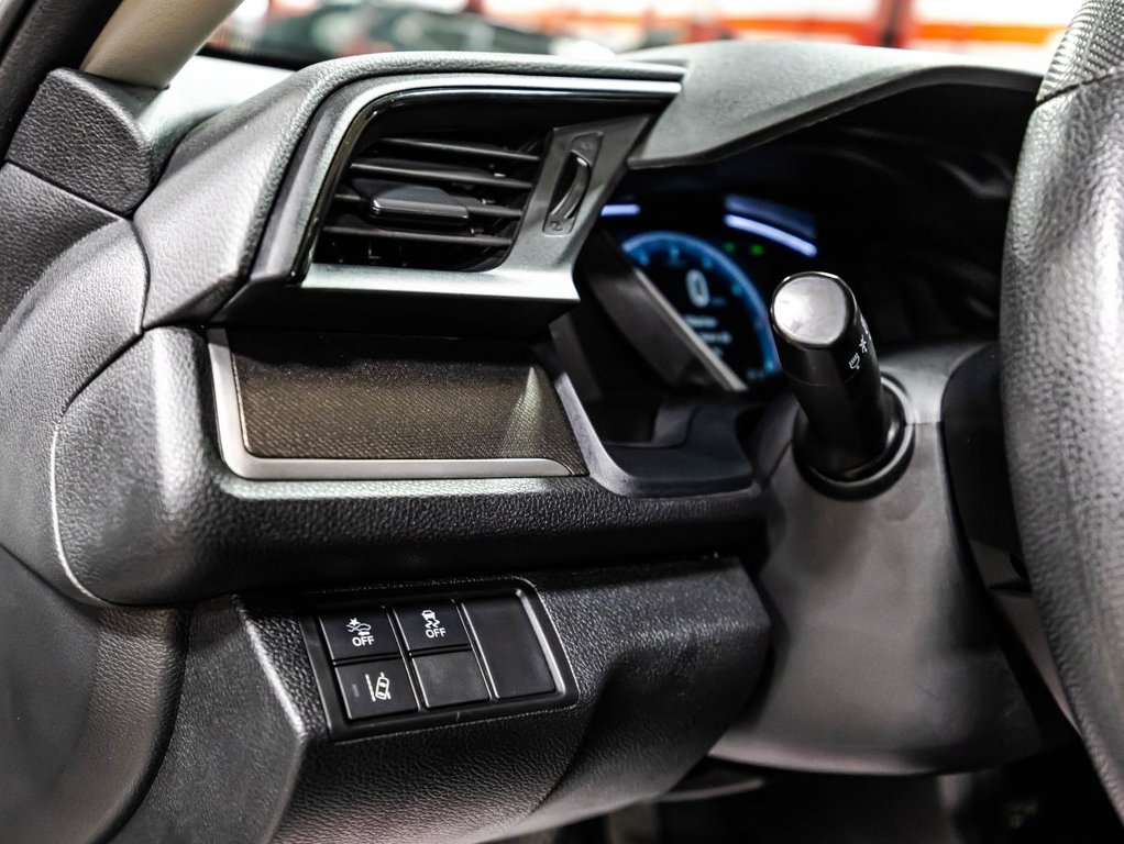 2020 Honda Civic LX 44 00 KM SEULEMENT 1 PROPRIO JAMAIS ACCIDENTÉ in , Quebec - 20 - w1024h768px