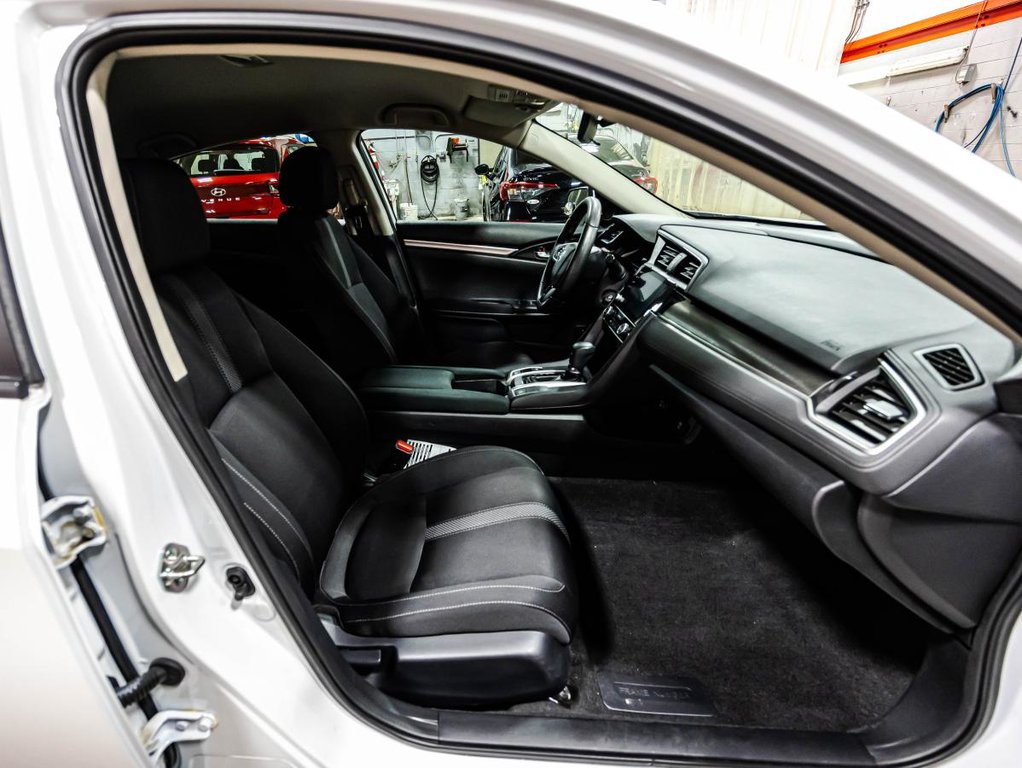2020 Honda Civic LX 44 00 KM SEULEMENT 1 PROPRIO JAMAIS ACCIDENTÉ in , Quebec - 17 - w1024h768px