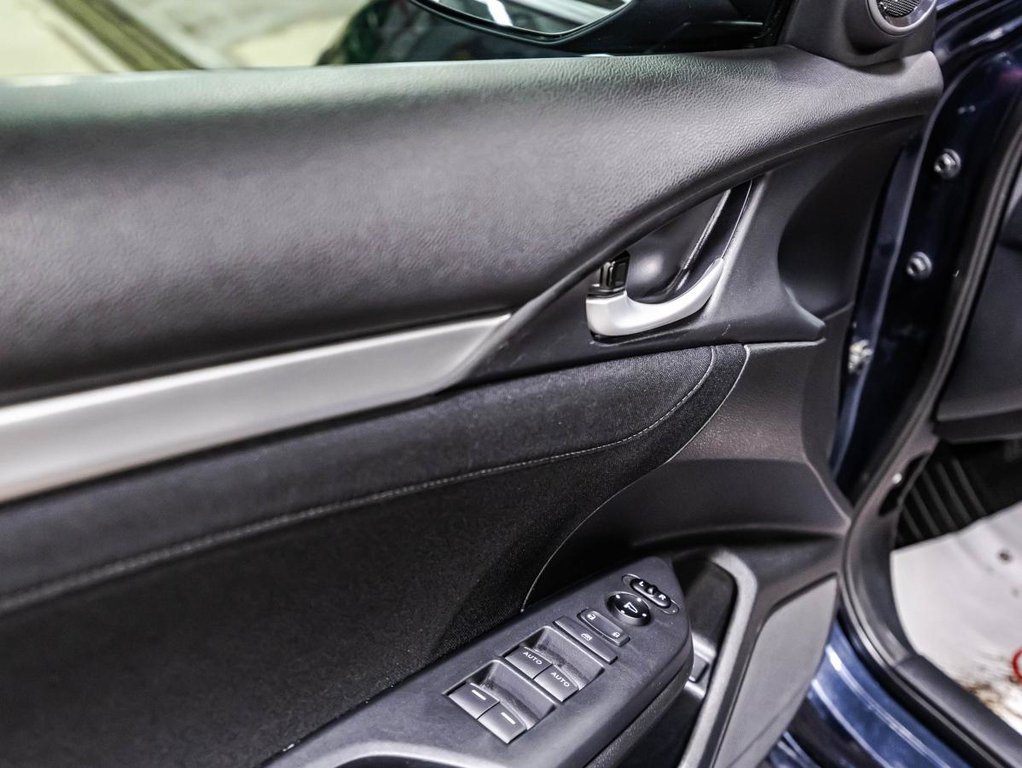 Honda Civic EX CARPLAY I MAGS I TOIT OUVRANT I SIEGES CHAUFFANTS I DEMARREUR I SECURITE ACTIVE 2020 à , Québec - 12 - w1024h768px