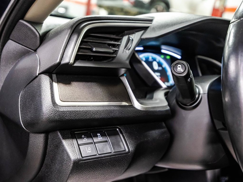 2020 Honda Civic EX CARPLAY I MAGS I TOIT OUVRANT I SIEGES CHAUFFANTS I DEMARREUR I TAUX 5.99% in Montréal, Quebec - 22 - w1024h768px