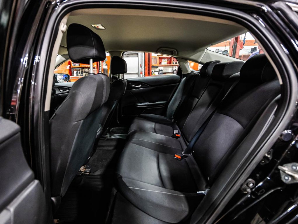 2020 Honda Civic LX CARPLAY  SIEGES CHAUFFANTS I CAMERA I BLUETOOTH I SECURITE ACTIVE in Montréal, Quebec - 13 - w1024h768px