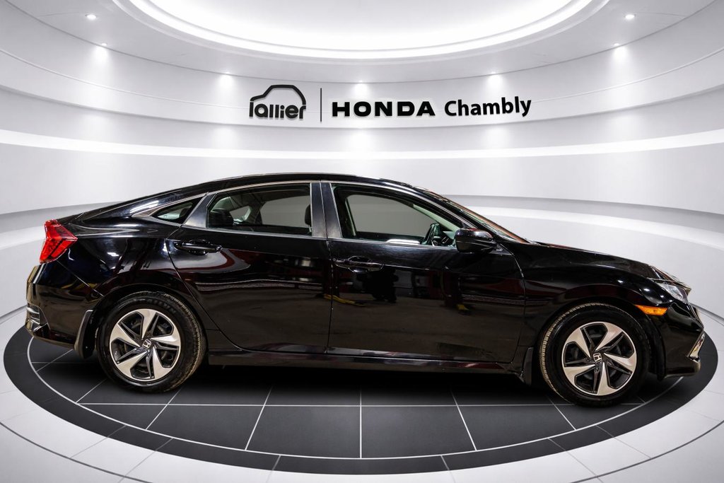 2020 Honda Civic LX CARPLAY  SIEGES CHAUFFANTS I CAMERA I BLUETOOTH I SECURITE ACTIVE in Montréal, Quebec - 8 - w1024h768px
