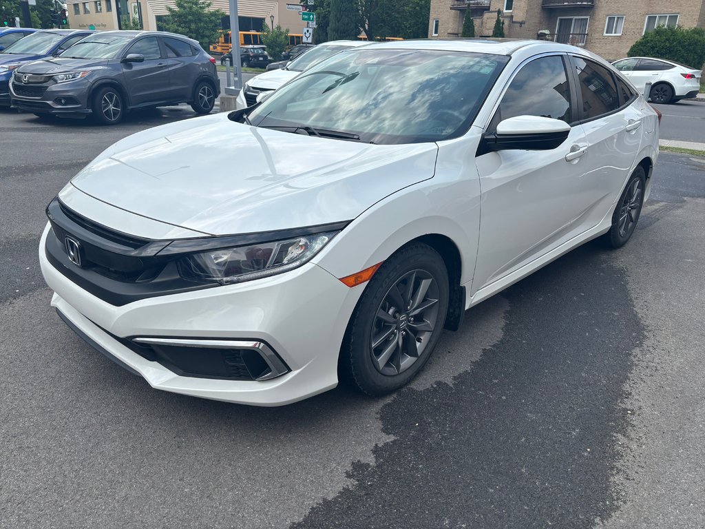 2021 Honda Civic EX in Montréal, Quebec - 1 - w1024h768px