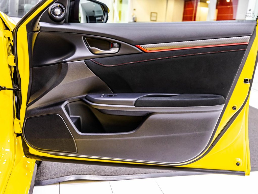 2021 Honda Civic Édition limitée à transmission manuelle *Disponibilité limitée* JAUNE in , Quebec - 17 - w1024h768px