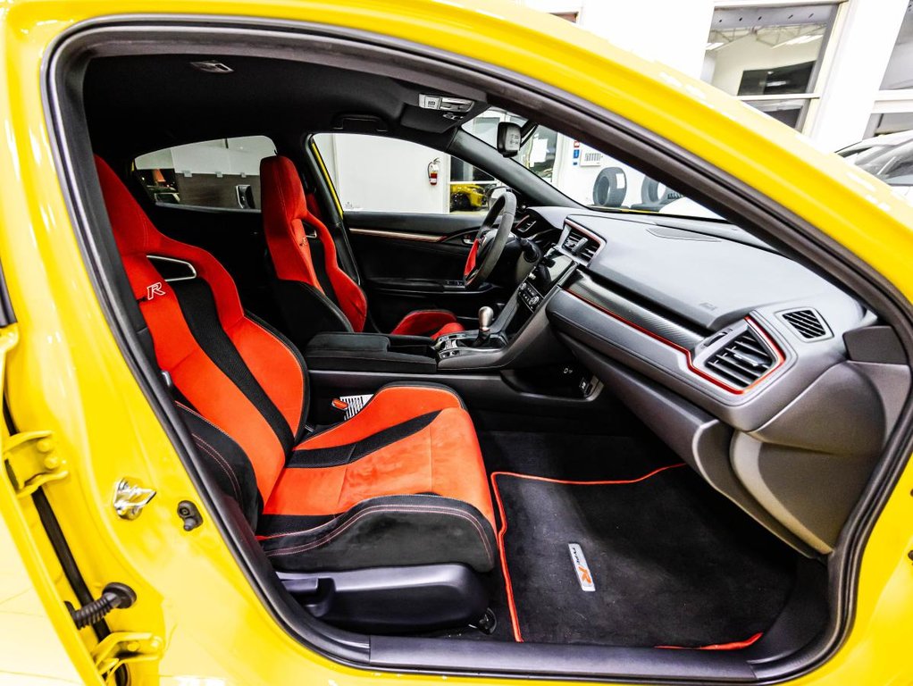 2021 Honda Civic Édition limitée à transmission manuelle *Disponibilité limitée* JAUNE in , Quebec - 18 - w1024h768px