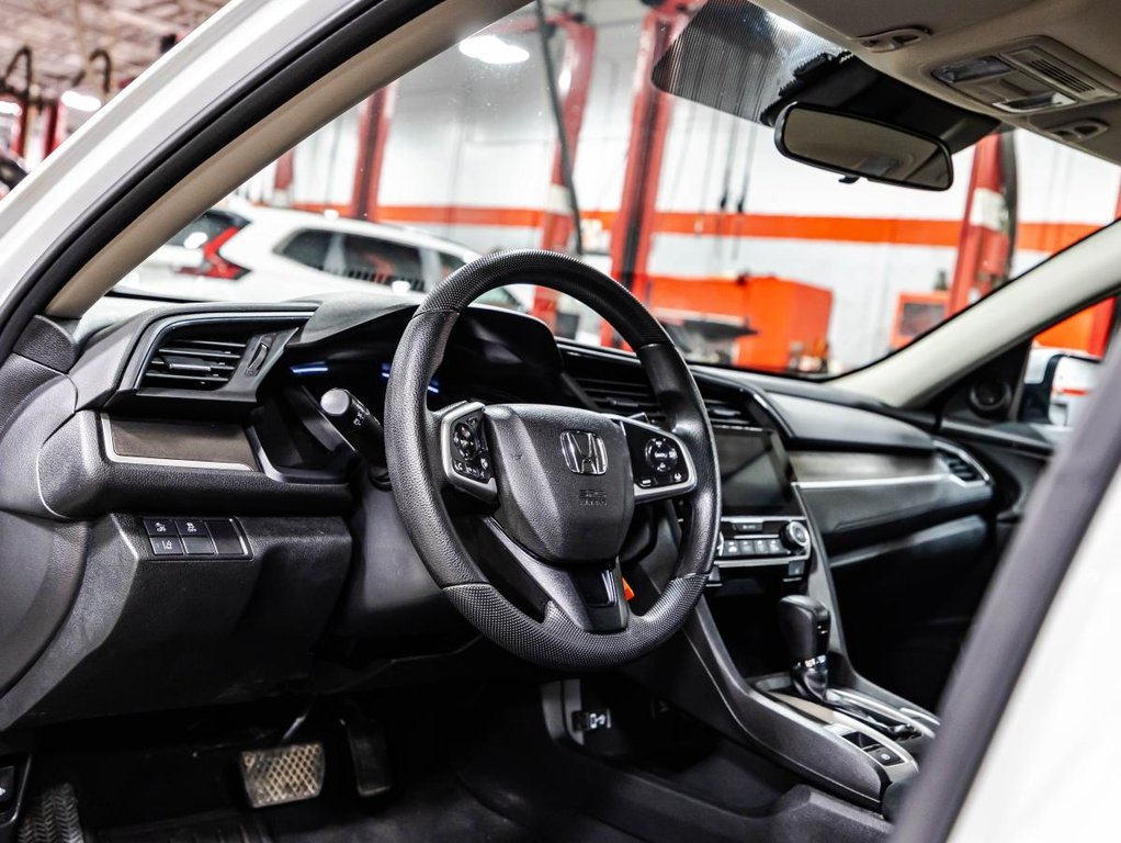 Honda Civic LX 1 PROPRIO I JAMAIS ACCIDENTÉ I CARPLAY I SIÈGES CHAUFFANTS I GARANTIE 10 OU 200 000 KM 2021 à , Québec - 19 - w1024h768px