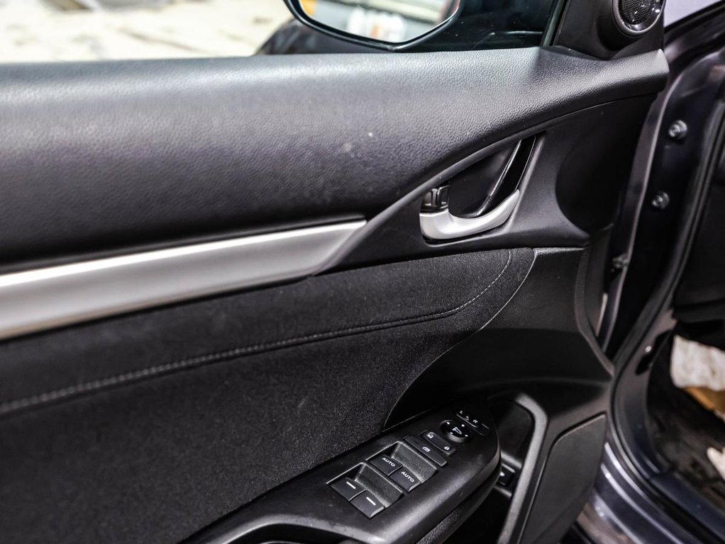 2021 Honda Civic EX 1 PROPRIO I TOUS LES ENTRTIENS CHEZ HONDA I TOIT OUVRANT I TAUX 5.99%I CARPLAY in Montréal, Quebec - 11 - w1024h768px