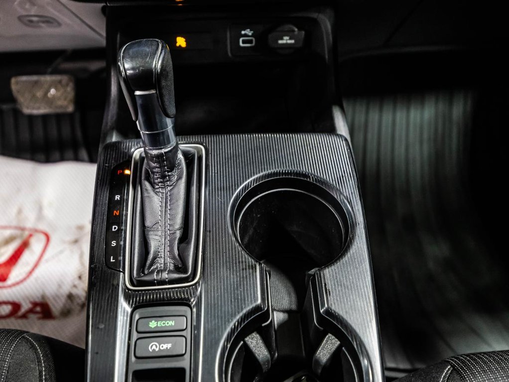 2022 Honda Civic EX TOIT OUVRANT I MAGS I CARPLAY I SIEGES CHAUFFANTS I CAMERA  DEMARREUR I in Montréal, Quebec - 24 - w1024h768px