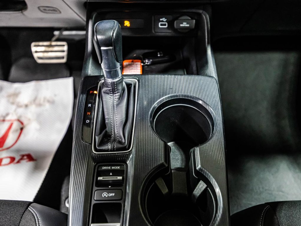 2023 Honda Civic Sport I TAUX 5.99% I TOIT OUVRANT I SIEGES ET VOLANT CHAUFFANTS I CARPLAY I SECURITÉ ACTIVE in Montréal, Quebec - 23 - w1024h768px