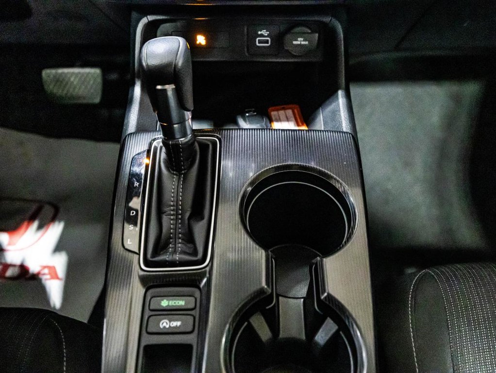 Honda Civic LX 1 PROPRIO I JAMAIS ACCIDENTÉ I CARPLAY I DEMARREUR I SIEGES CHAUFFANTS I CAMERA I SECURITE ACTIVE 2024 à , Québec - 24 - w1024h768px
