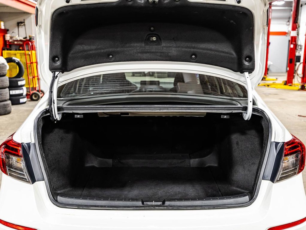 Honda Civic LX 1 PROPRIO I JAMAIS ACCIDENTÉ I CARPLAY I DEMARREUR I SIEGES CHAUFFANTS I CAMERA I SECURITE ACTIVE 2024 à , Québec - 15 - w1024h768px