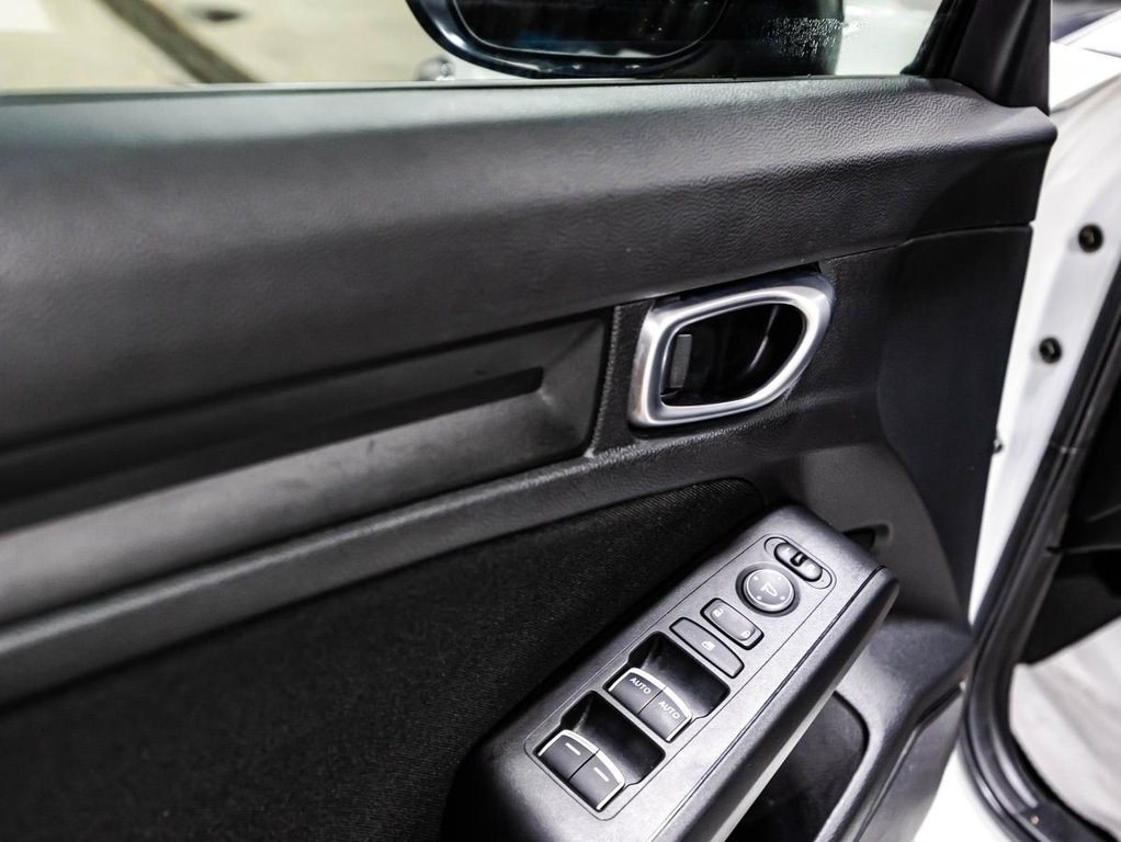 Honda Civic LX 1 PROPRIO I JAMAIS ACCIDENTÉ I CARPLAY I DEMARREUR I SIEGES CHAUFFANTS I CAMERA I SECURITE ACTIVE 2024 à , Québec - 11 - w1024h768px