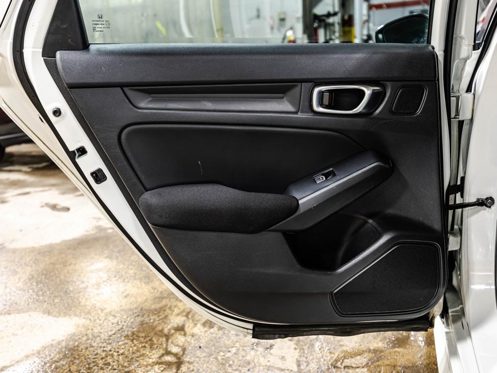 2024 Honda Civic LX-B 1 PROPRIO I JAMAIS ACCIDENTÉ I SIEGES CHAUFFANTS I CARPLAY I DEMARREUR I  SECURITE ACTIVE in Montréal, Quebec - 12 - w1024h768px