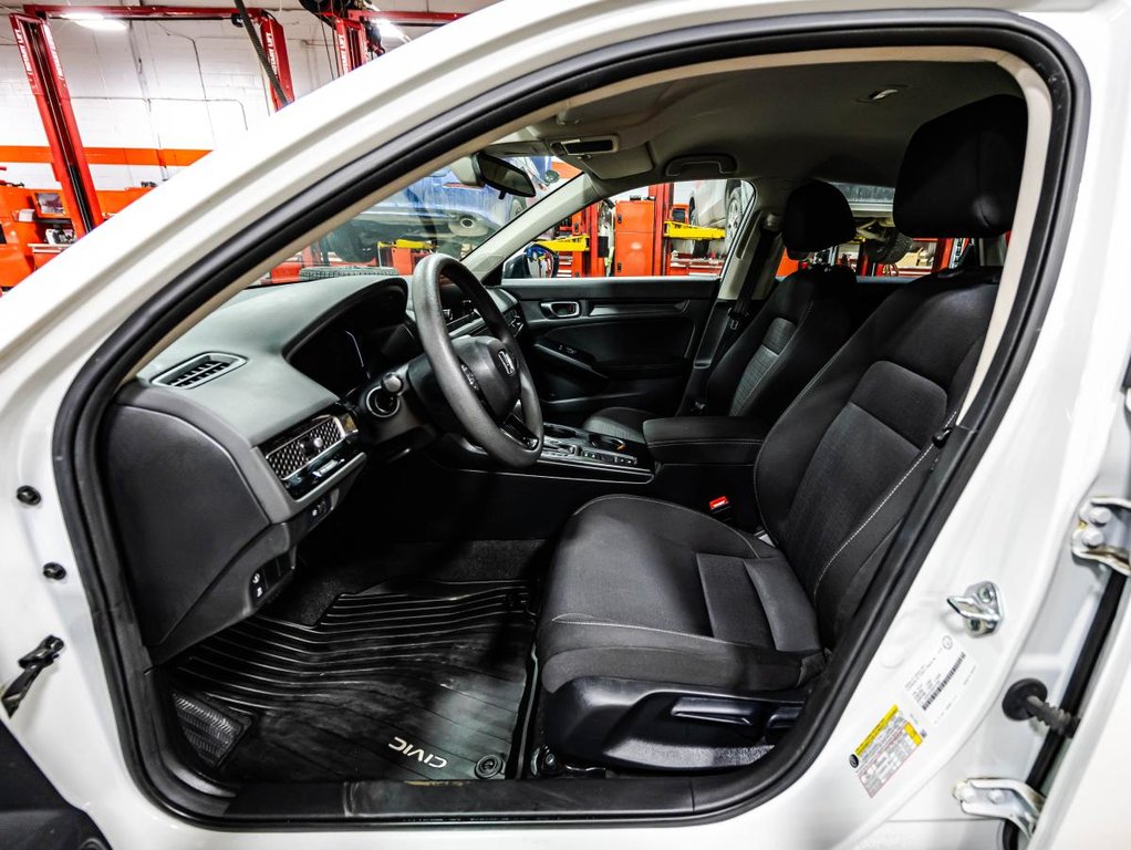 2024 Honda Civic LX-B 1 PROPRIO I JAMAIS ACCIDENTÉ I SIEGES CHAUFFANTS I CARPLAY I DEMARREUR I  SECURITE ACTIVE in Montréal, Quebec - 18 - w1024h768px