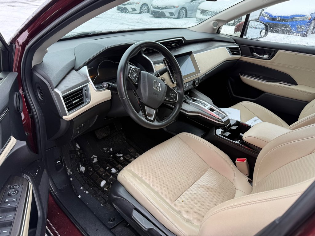 2020 Honda Clarity Plug-In Hybrid Touring in Lachenaie, Quebec - 5 - w1024h768px