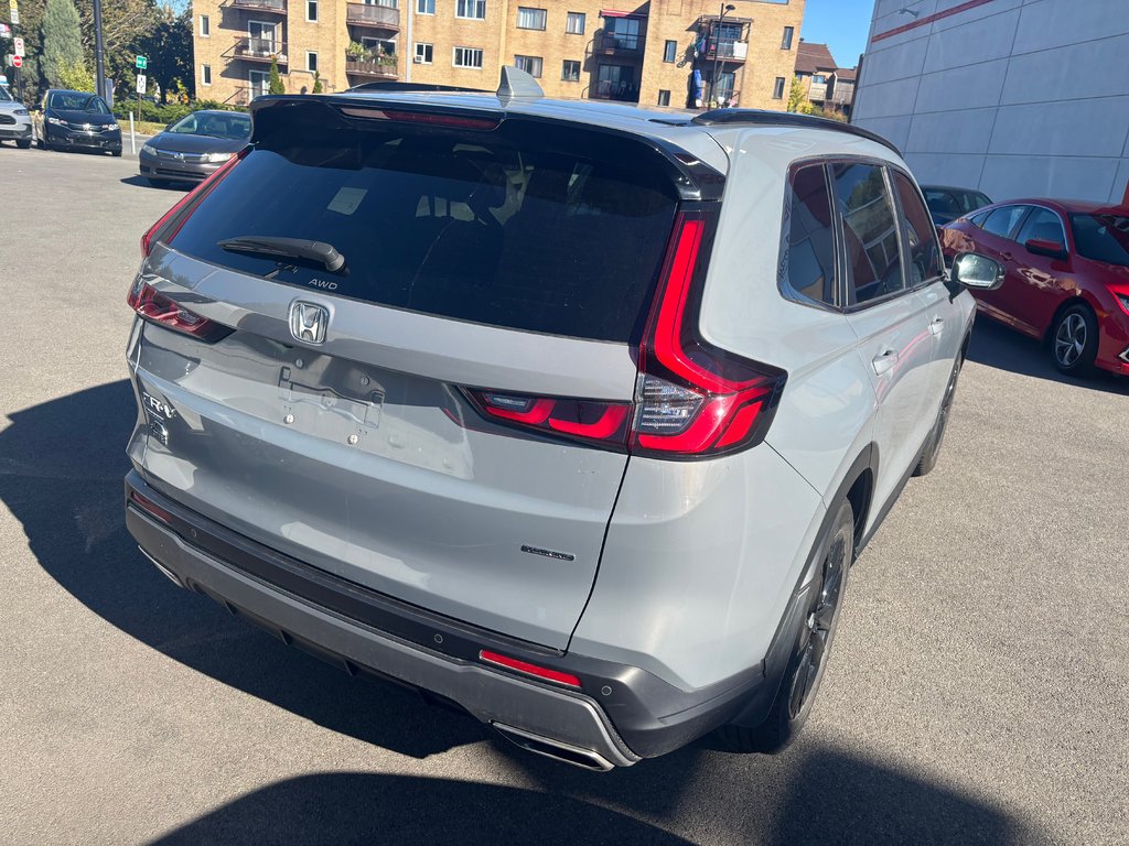 Honda CR-V Hybrid Touring 2023 à , Québec - 3 - w1024h768px