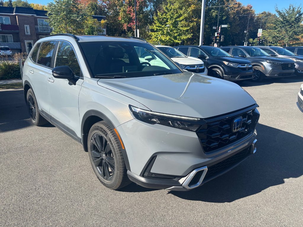 Honda CR-V Hybrid Touring 2023 à , Québec - 2 - w1024h768px