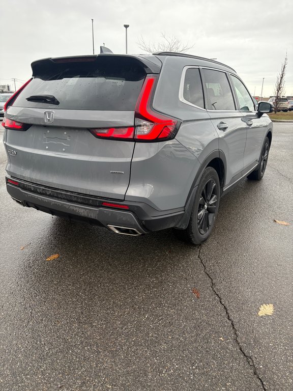 2023 Honda CR-V Hybrid Touring in Lachenaie, Quebec - 4 - w1024h768px