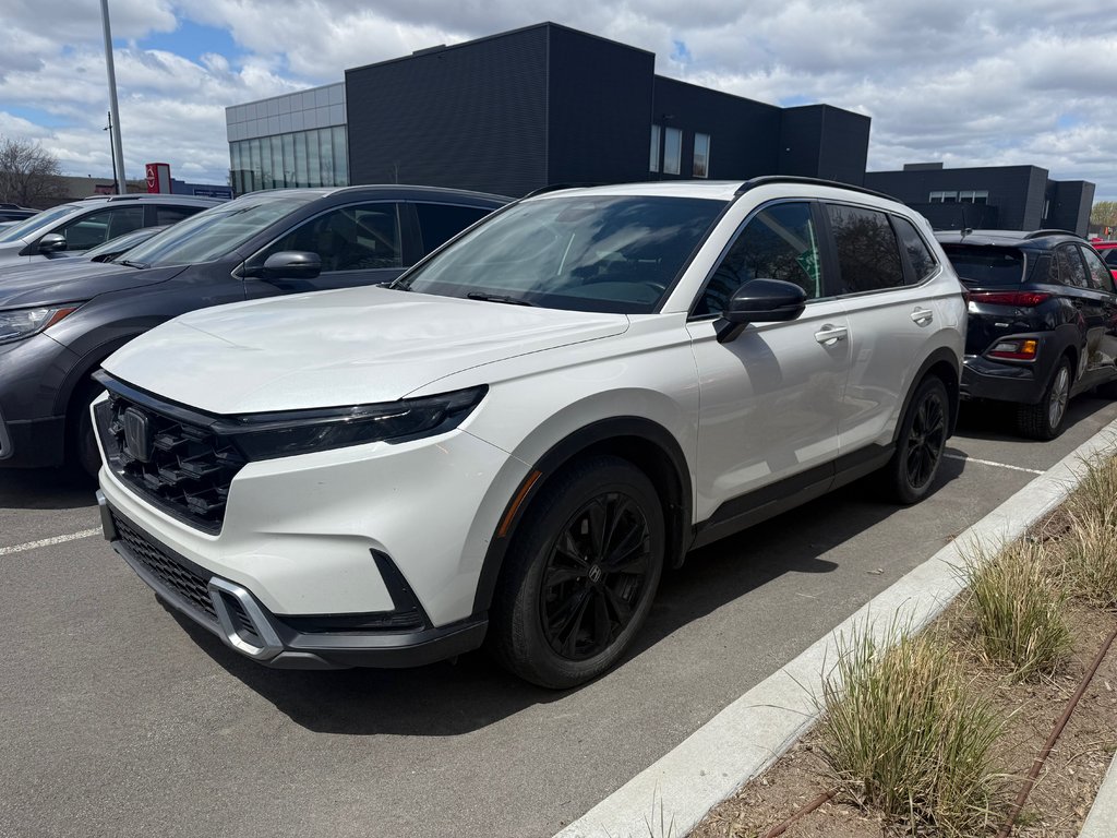 Honda CR-V Hybrid Touring 2023 à Montréal, Québec - 1 - w1024h768px