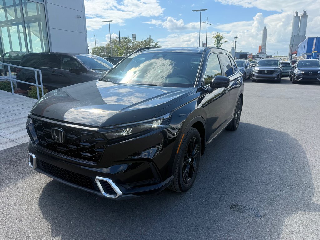2023 Honda CR-V Hybrid Touring in Montreal, Quebec - 1 - w1024h768px