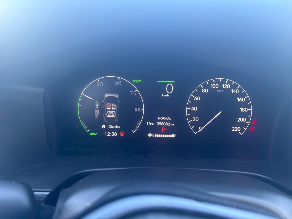 2023 Honda CR-V Hybrid Touring in Lachenaie, Quebec - 8 - w1024h768px