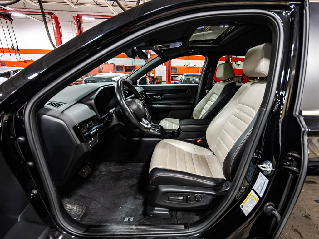 Honda CR-V Hybrid TOURING AWD | HYBRID | TAUX 5.99% | SUPER ECONOMIQUE 2024 à Montréal, Québec - 21 - w1024h768px